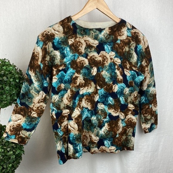 Talbots 100% Merino Wool Blue & Brown Dark Floral Print Crew Neck Sweater M - Picture 2 of 6